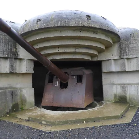 Deauville Duplex 1er Etage Dans Centre Jardin Amenage Commun Proche Des Plages Du Debarquement- Parking Gratuit A Proximite Bayeux