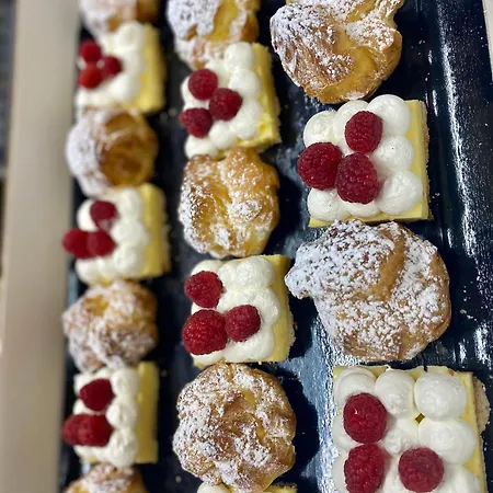 Deauville Duplex 1er Etage Dans Centre Jardin Amenage Commun Proche Des Plages Du Debarquement- Parking Gratuit A Proximite Lägenhet *